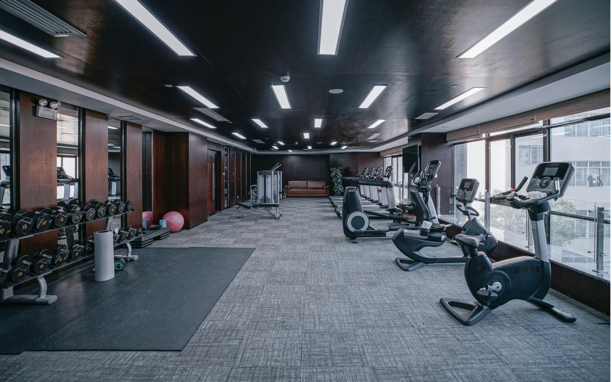 Spor ve yaşam alanında bölgesel profesyonel ses sistemi
